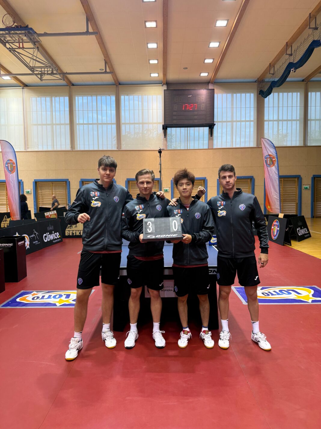 18009a01-0a95-4943-8d80-46ee847af395